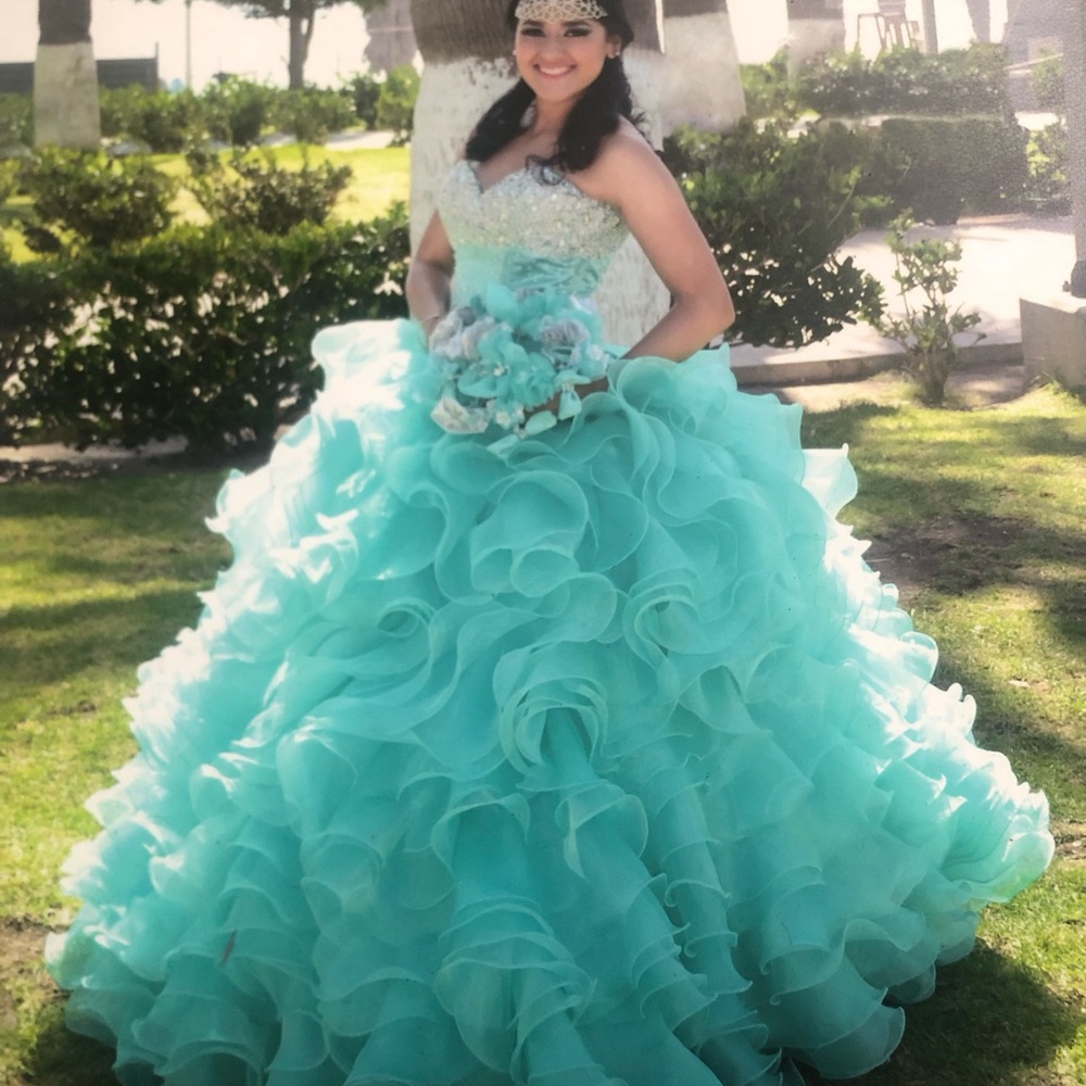 Elegant Aqua Ruffled Quinceañera Dress